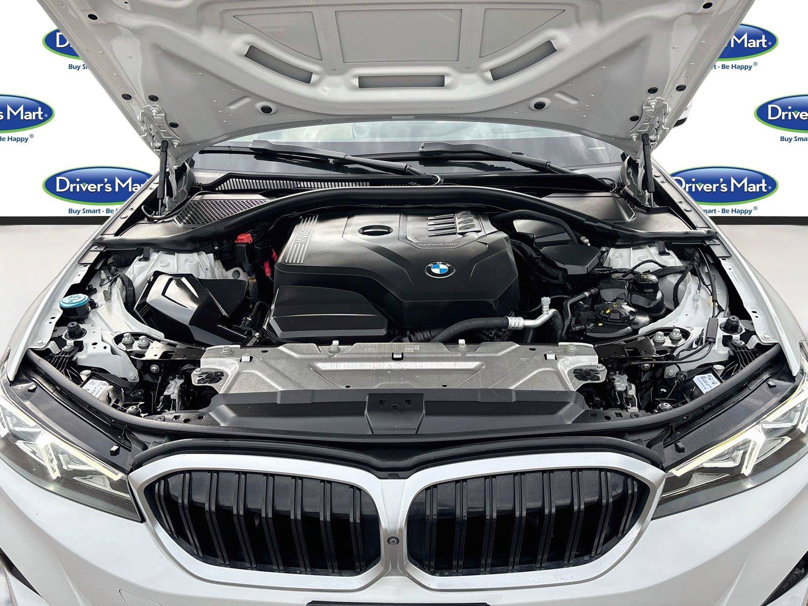 Used 2023 BMW 330i xDrive Sedan w/ Premium Package AWD/4WD image 31