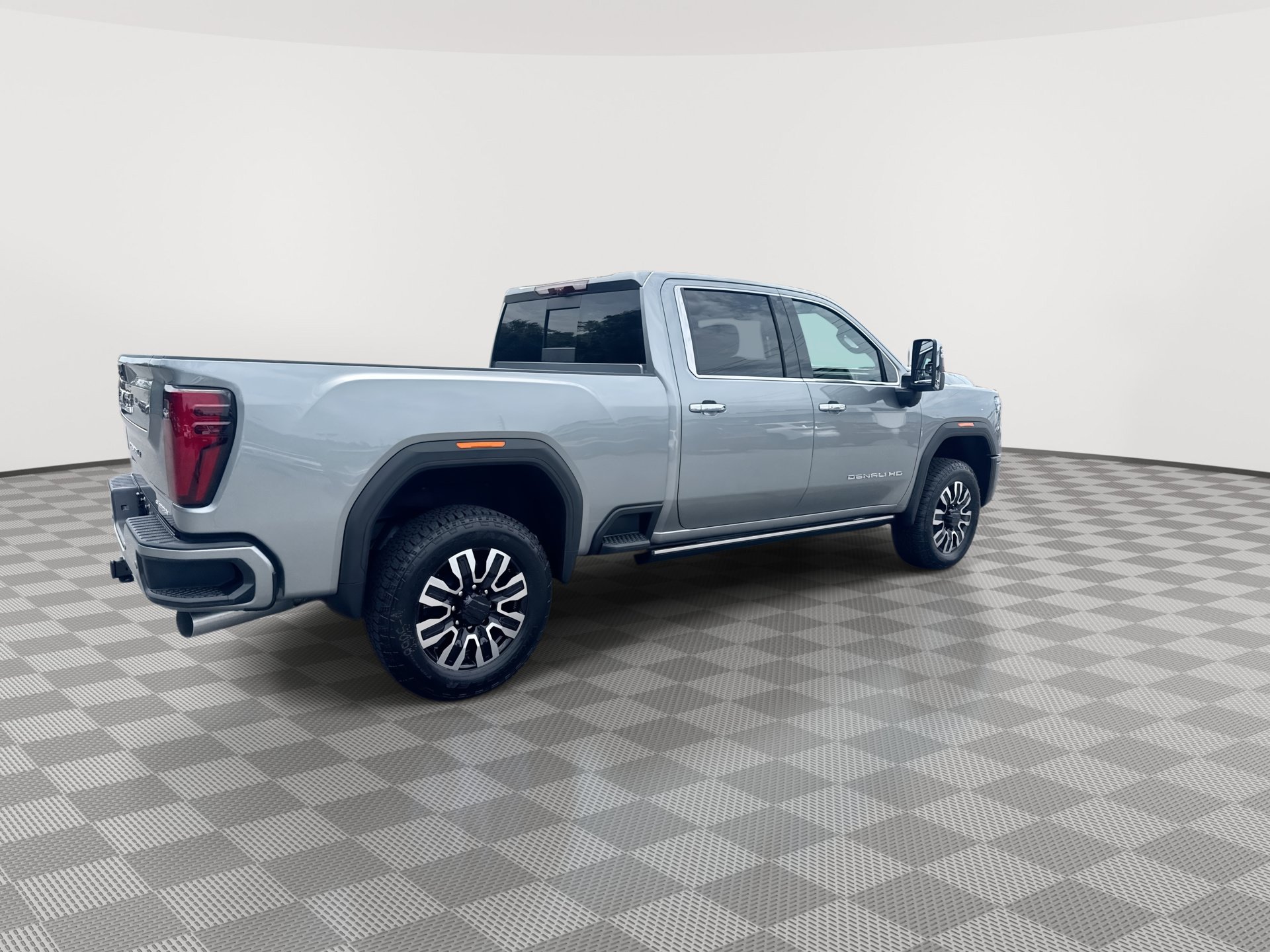 New 2026 GMC Sierra 2500 Denali Ultimate AWD/4WD image 8
