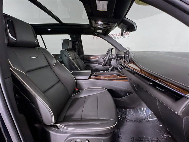 Used 2023 Cadillac Escalade ESV Premium Luxury w/ Performance Package image 44