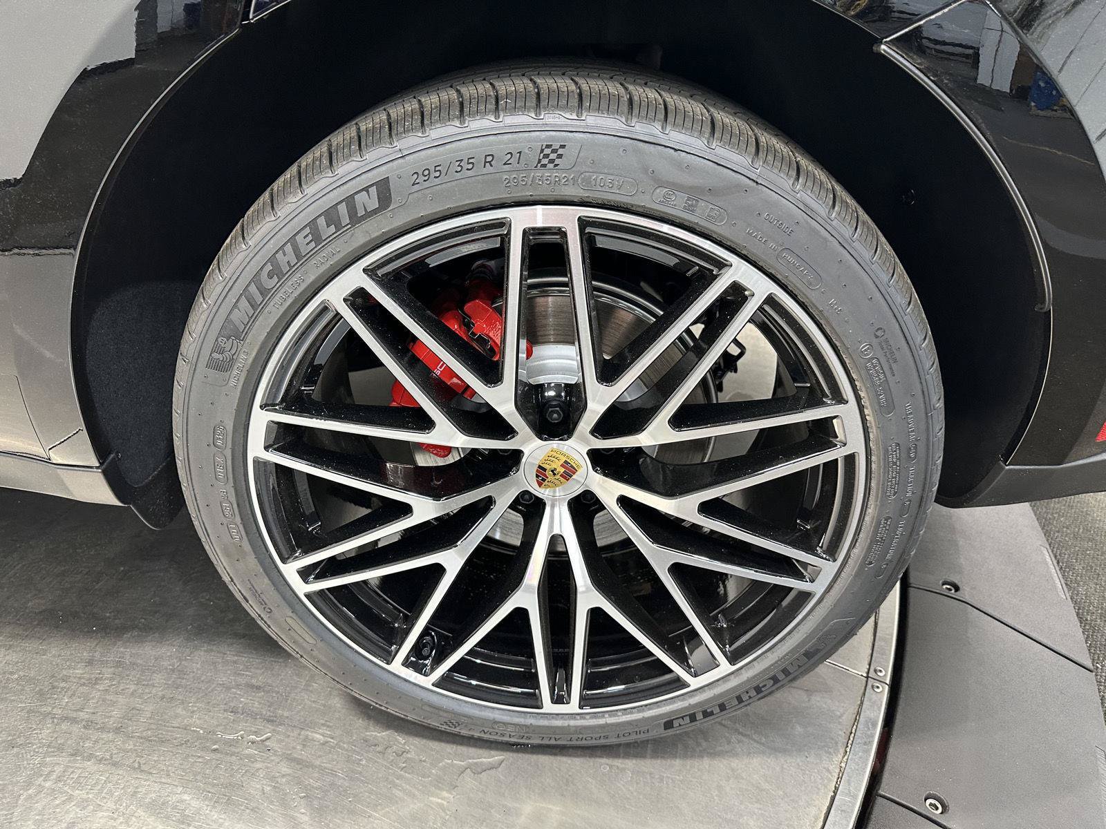 New 2026 Porsche Macan S AWD/4WD image 12