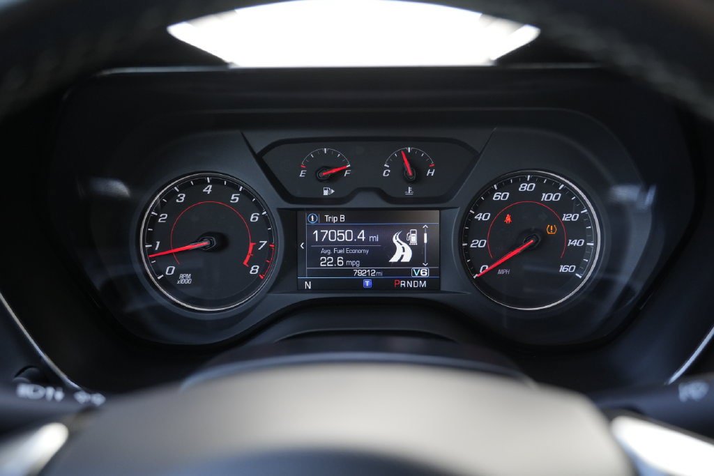 Used 2020 Chevrolet Camaro LT w/ RS Package RWD image 44