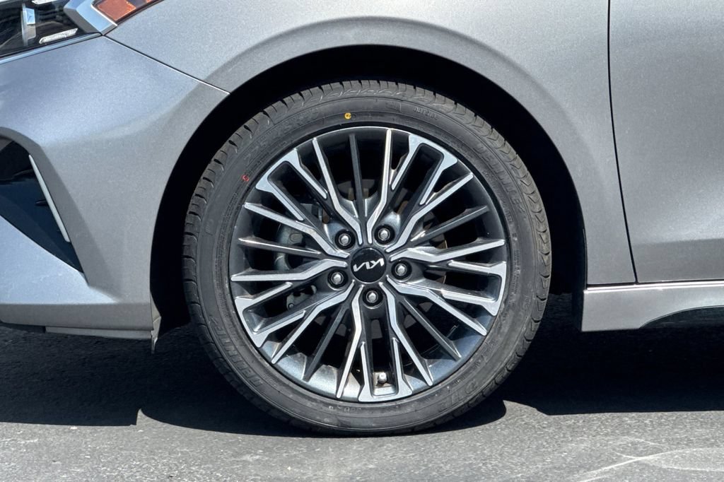 Used 2024 Kia Forte GT-Line w/ GT-Line Premium Package FWD image 27