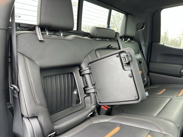 Used 2020 GMC Sierra 1500 AT4 w/ AT4 Premium Package image 13