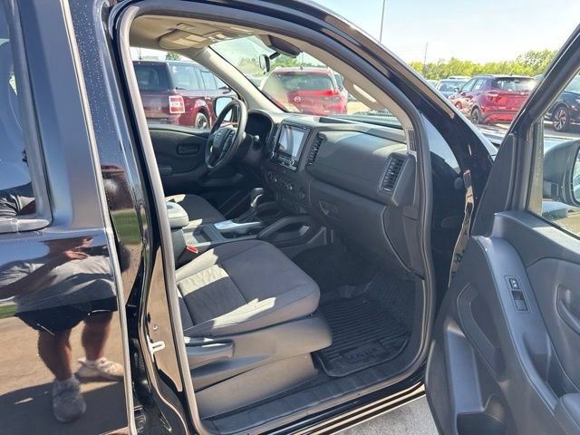 Used 2022 Nissan Frontier S w/ Technology Package AWD/4WD image 17