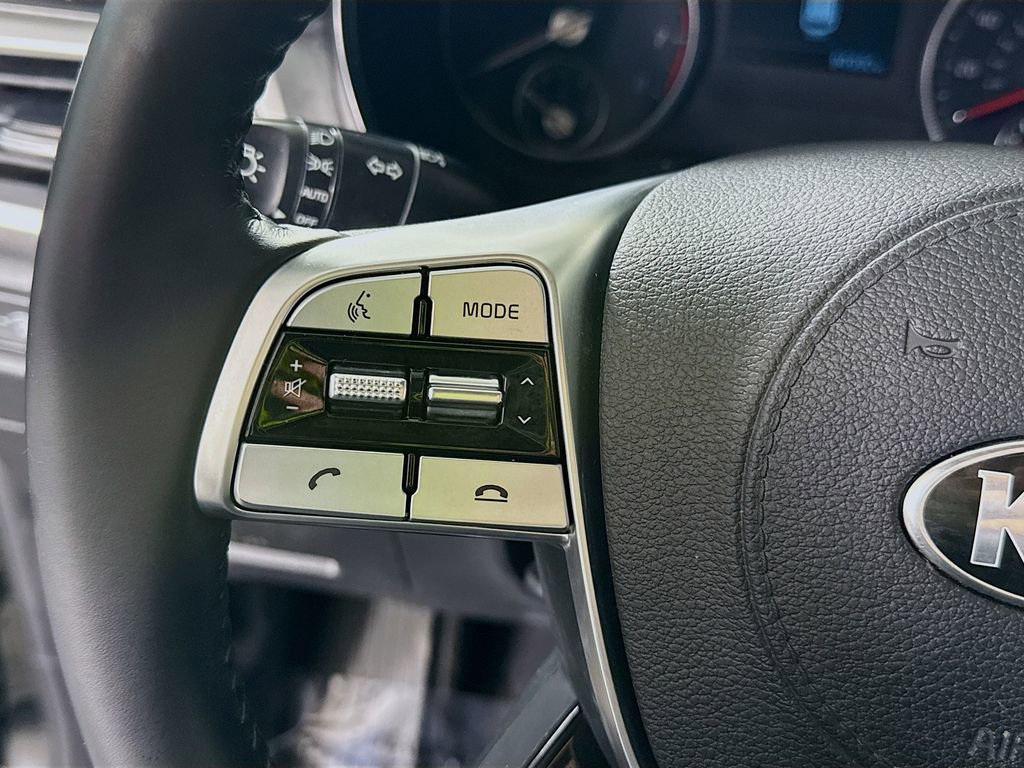 Used 2021 Kia Telluride LX image 20