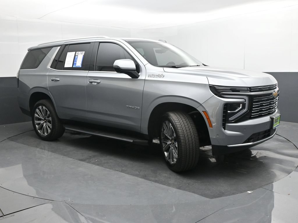 Used 2025 Chevrolet Tahoe High Country AWD/4WD image 38