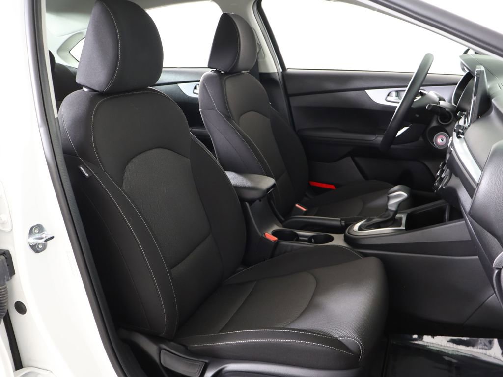 Certified 2024 Kia Forte LXS image 27