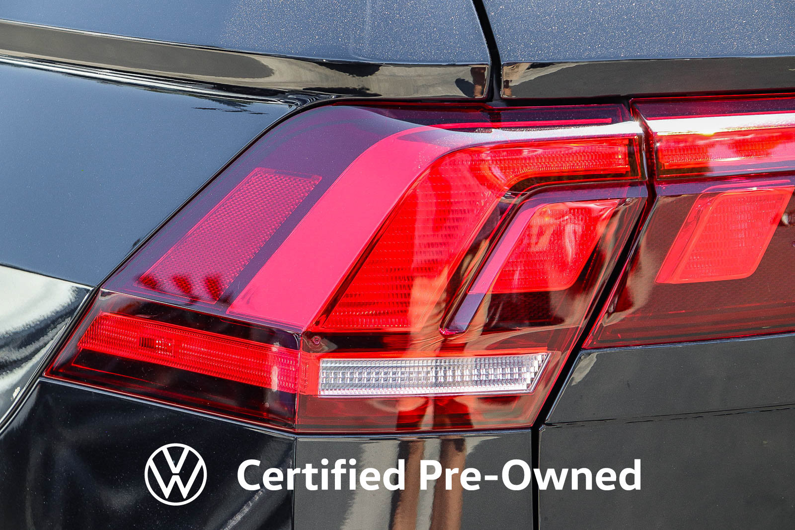 Certified 2023 Volkswagen Tiguan S FWD image 10