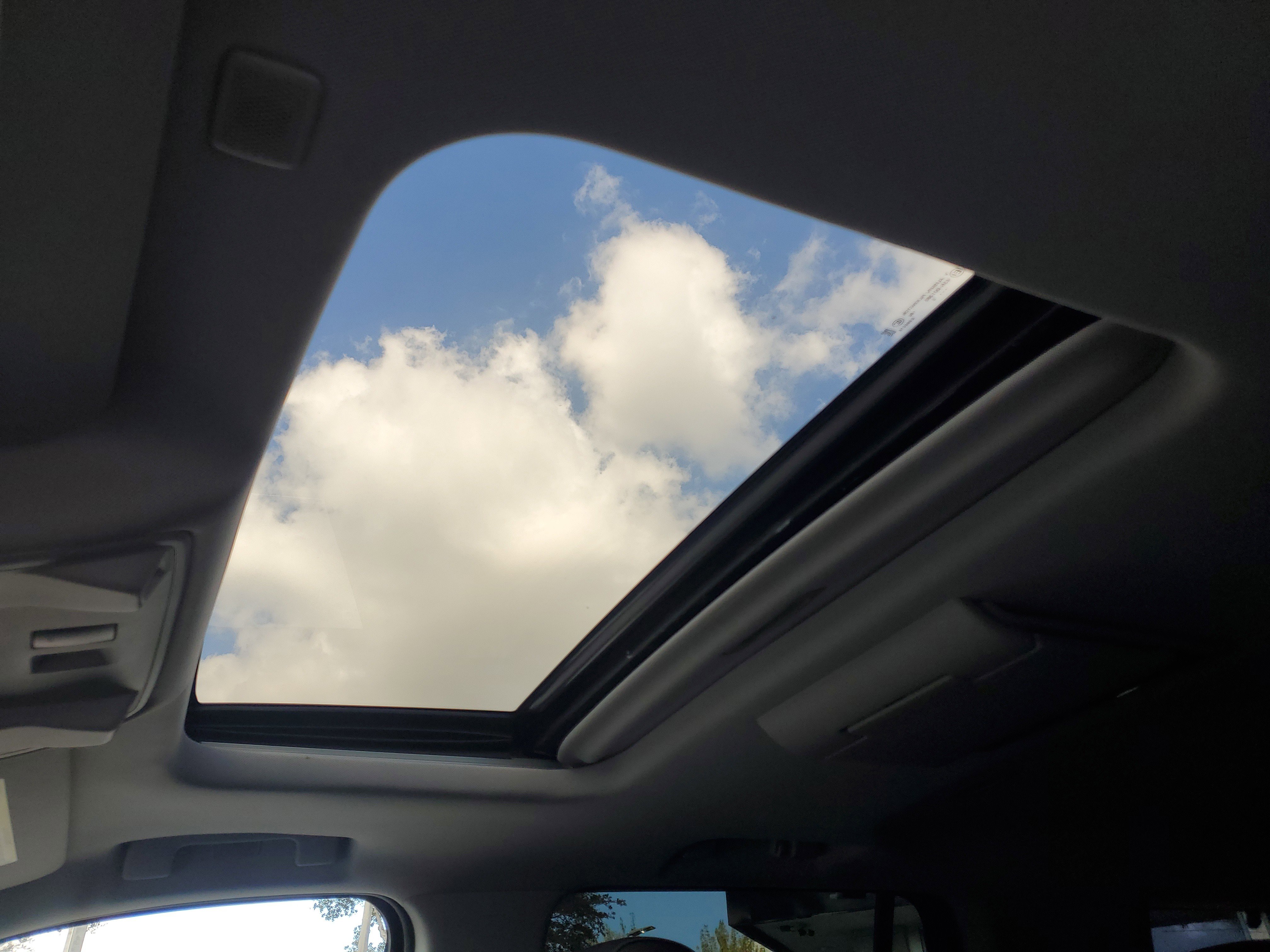 Used 2020 GMC Yukon Denali w/ Denali Ultimate Package image 13