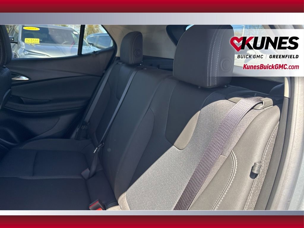 Used 2023 Buick Encore GX Preferred w/ Cold Weather Comfort Package AWD/4WD image 34