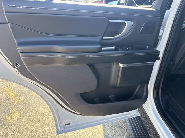 Used 2025 Ford Expedition Platinum w/ Stealth Performance Package image 23