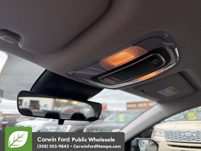 Used 2022 Hyundai Elantra SEL image 18