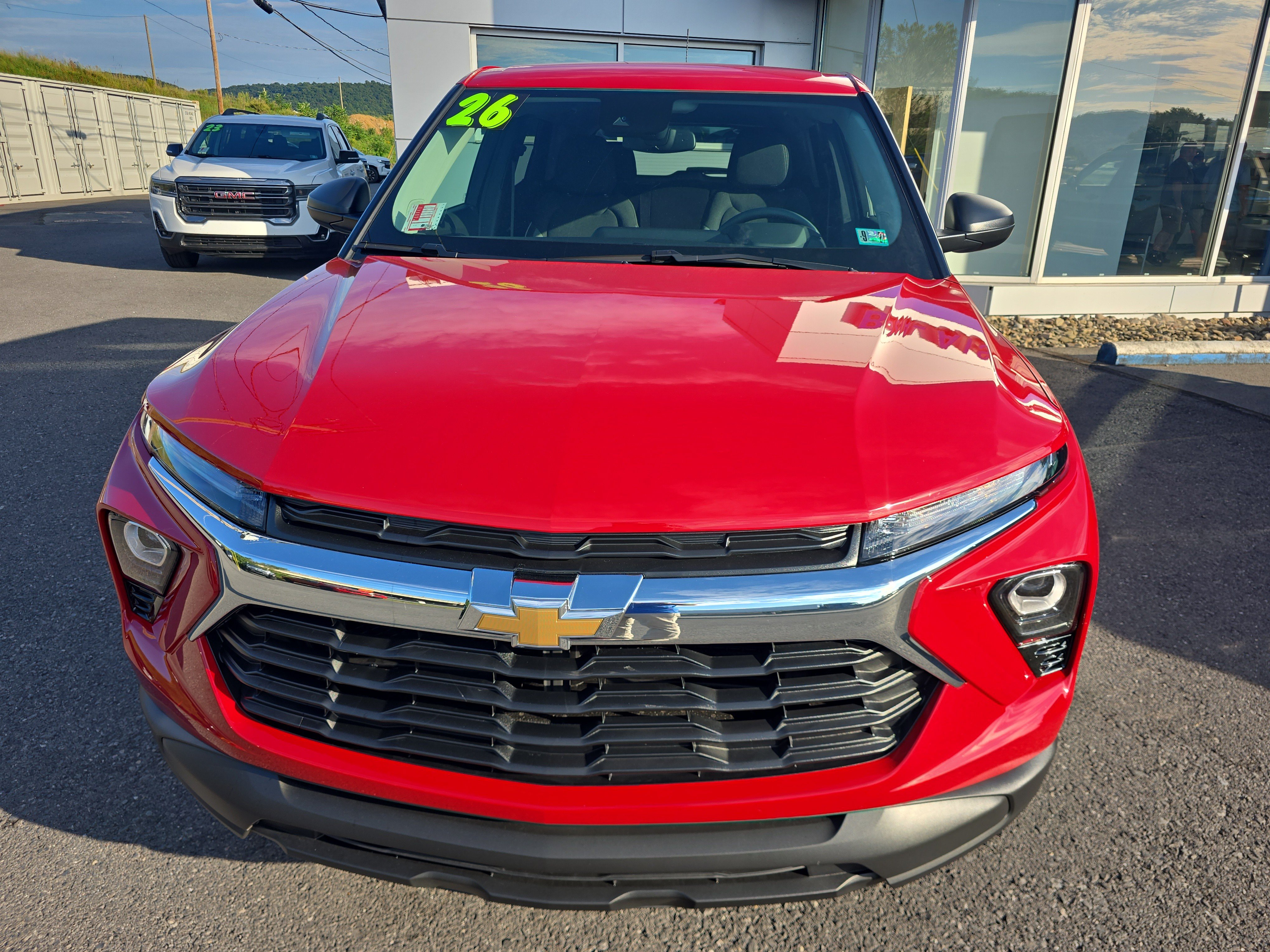 Used 2026 Chevrolet TrailBlazer LS w/ LS Convenience Package AWD/4WD image 8