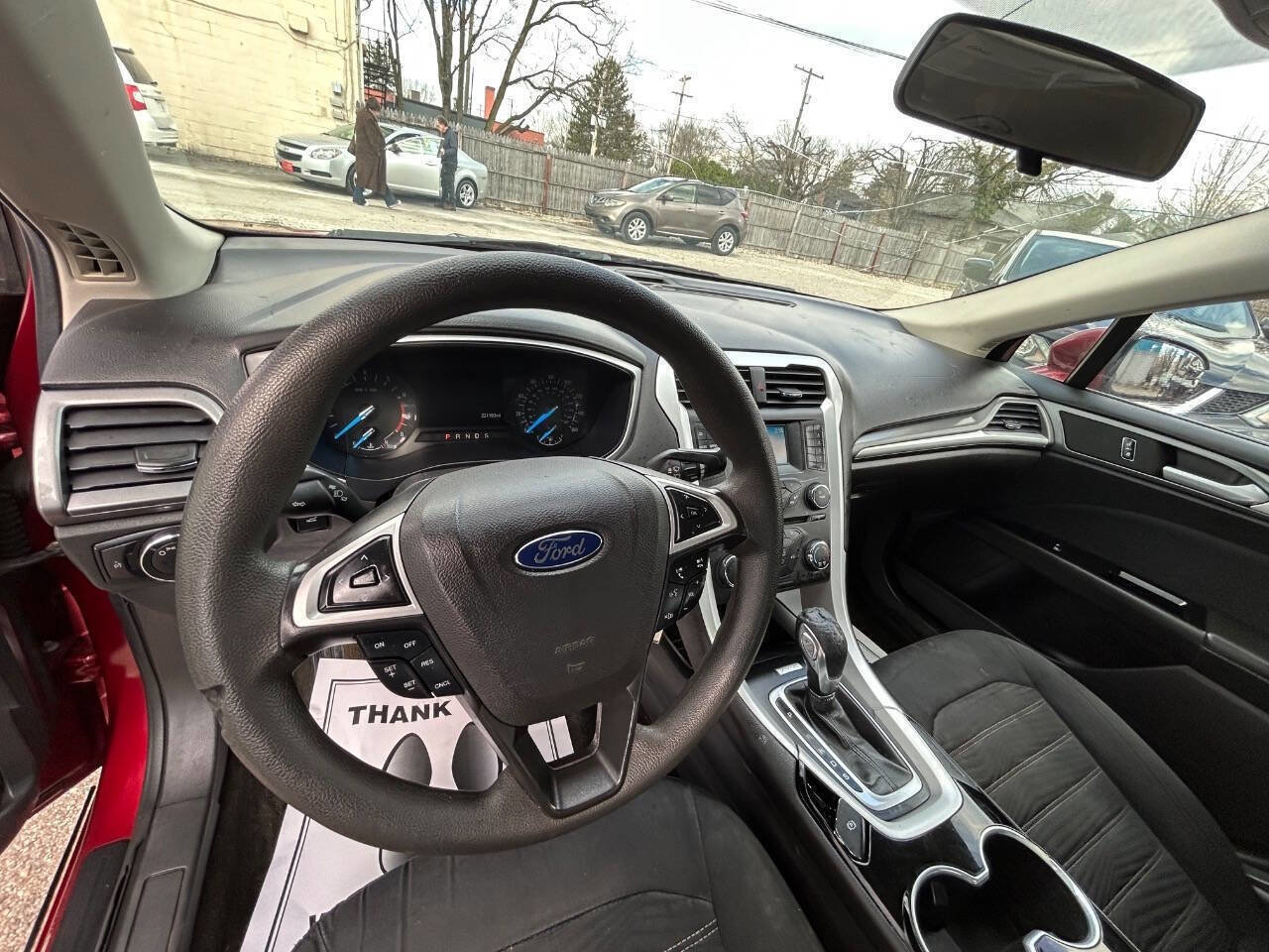 Used 2016 Ford Fusion SE image 5