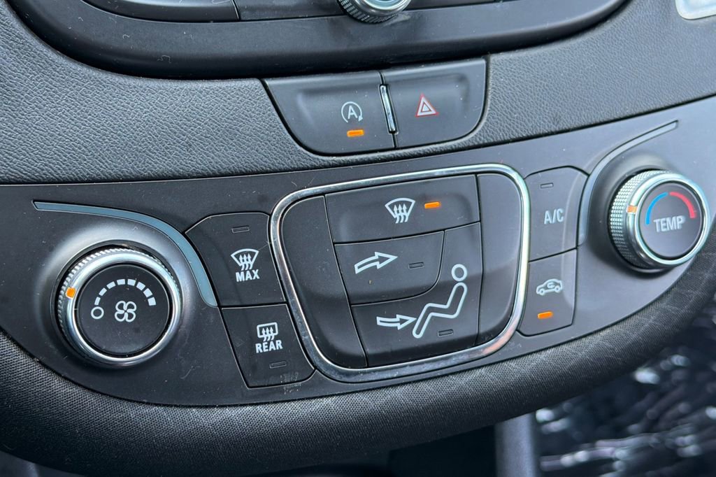 Used 2021 Chevrolet Malibu LS image 18