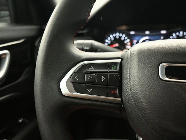 Used 2025 Jeep Compass Trailhawk image 15
