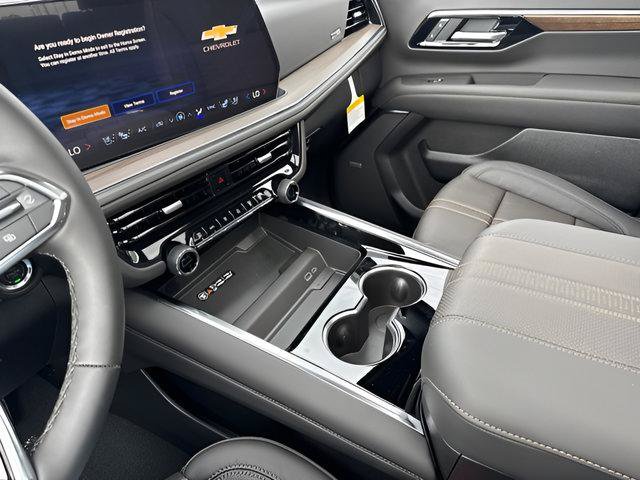 New 2026 Chevrolet Suburban High Country AWD/4WD image 26