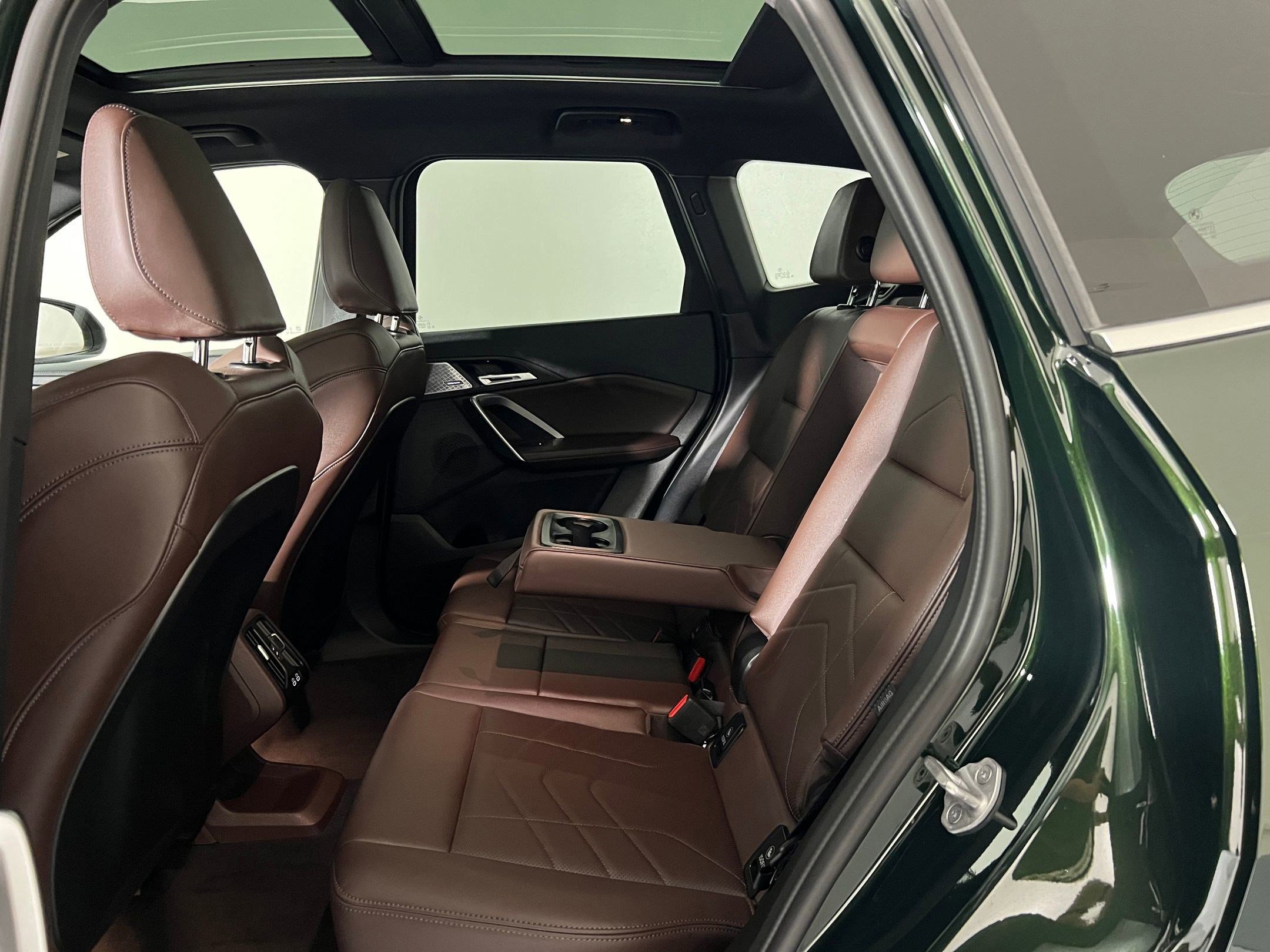 Used 2025 BMW X1 xDrive28i w/ Premium Package AWD/4WD image 14