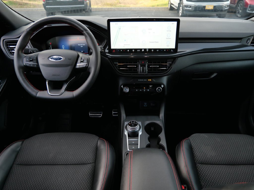 Certified 2023 Ford Escape ST-Line w/ Tech Pack #1 AWD/4WD image 18