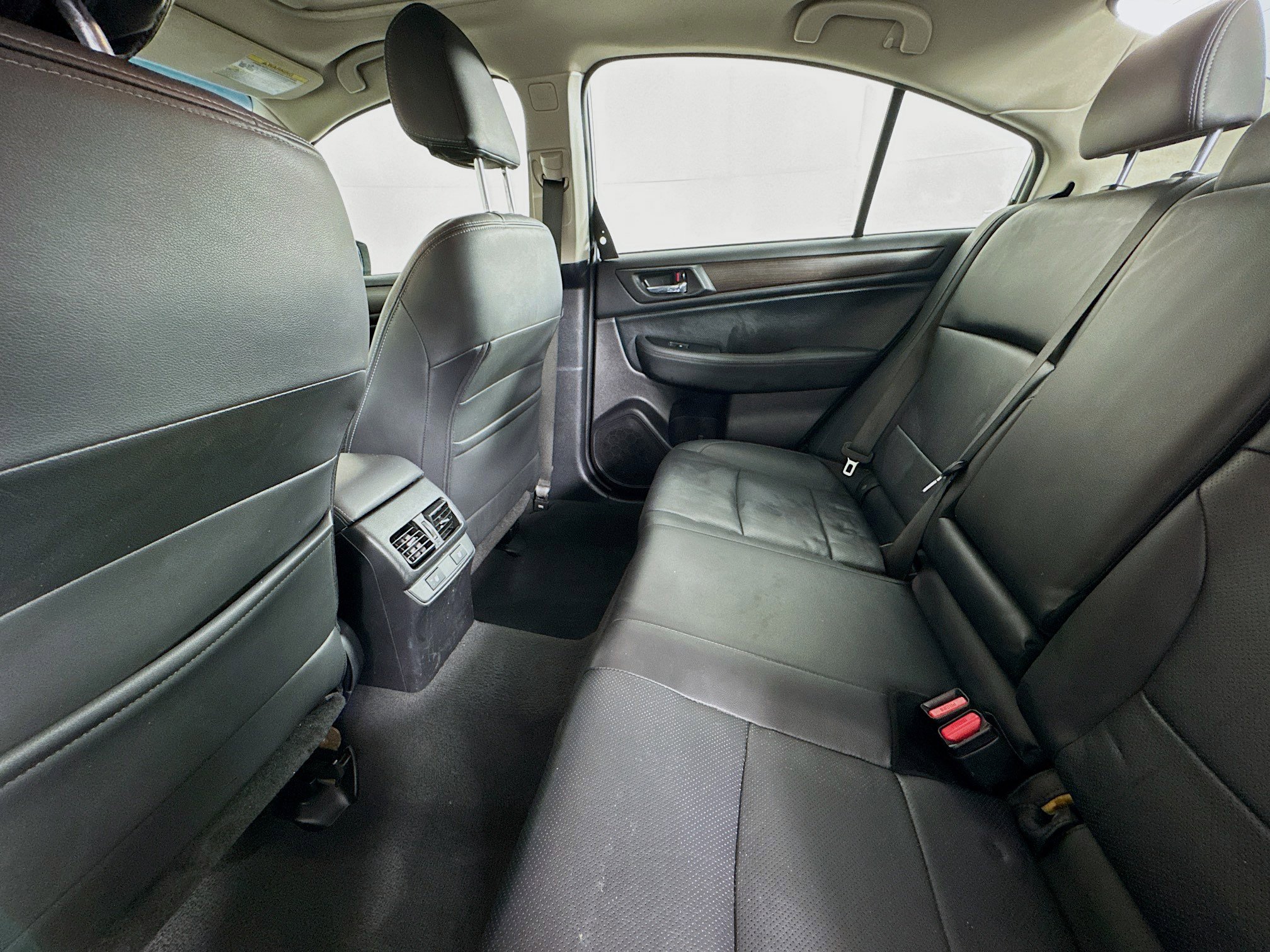 Used 2016 Subaru Legacy 2.5i Limited image 23