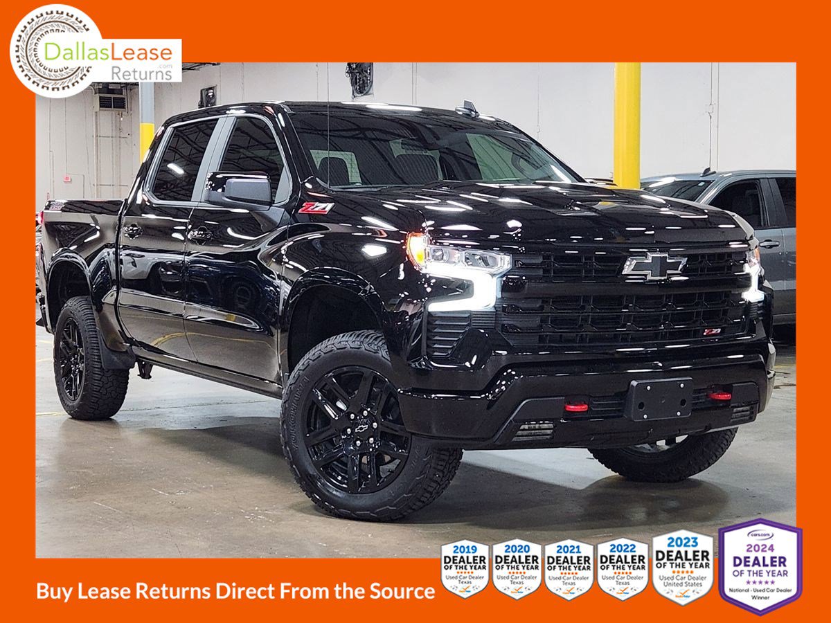 Used 2025 Chevrolet Silverado 1500 LT Trail Boss w/ Convenience Package II image 1