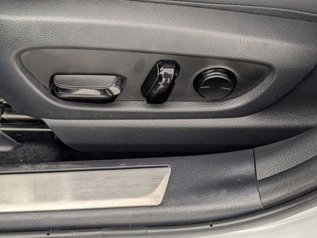 Used 2024 Lexus UX 250h FWD image 14