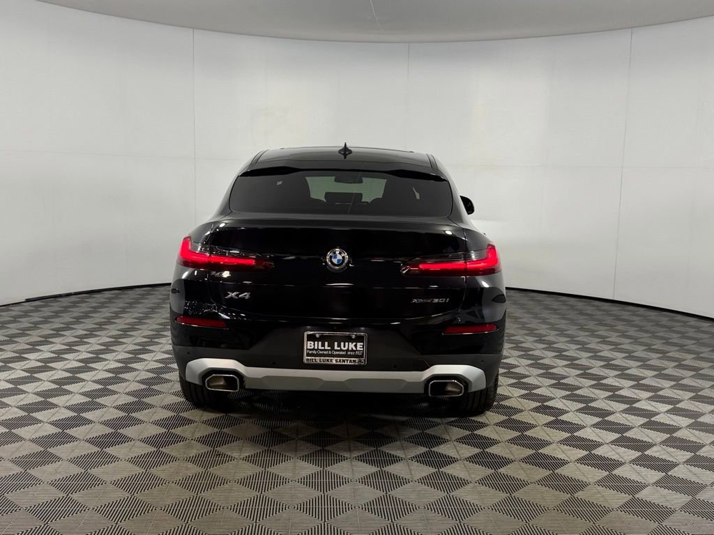 Used 2025 BMW X4 xDrive30i AWD/4WD image 9