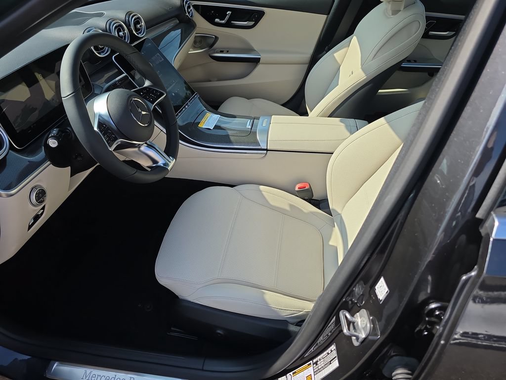 New 2026 Mercedes-Benz C 300 4MATIC Sedan image 8