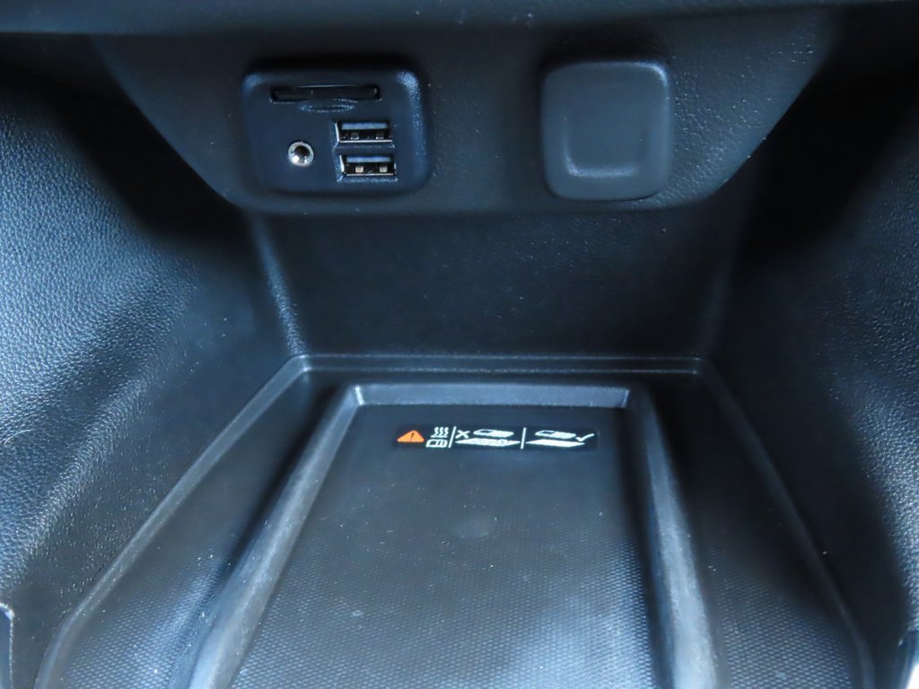 Certified 2022 Chevrolet Traverse High Country w/ LPO, Floor Liner Package image 11