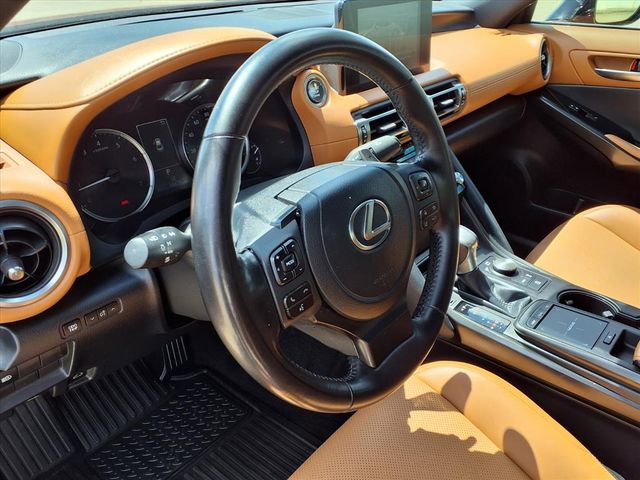 Used 2021 Lexus IS 300 w/ Accessory Package 2 image 9