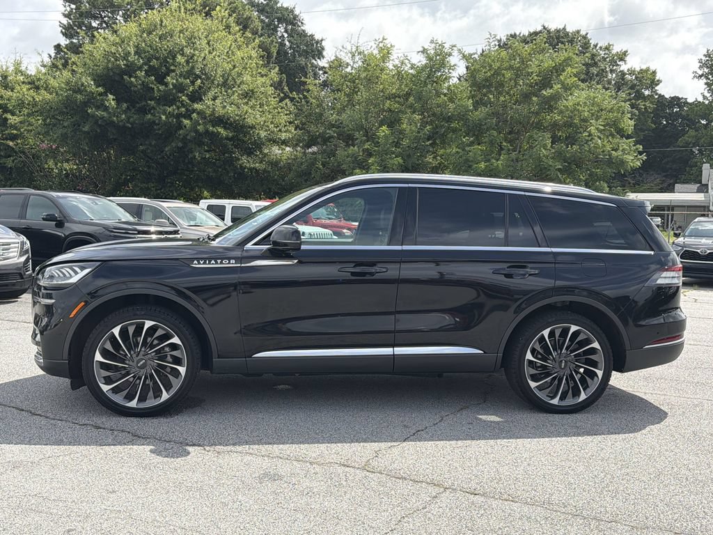 Used 2022 Lincoln Aviator Reserve w/ Equipment Group 201A AWD/4WD image 17