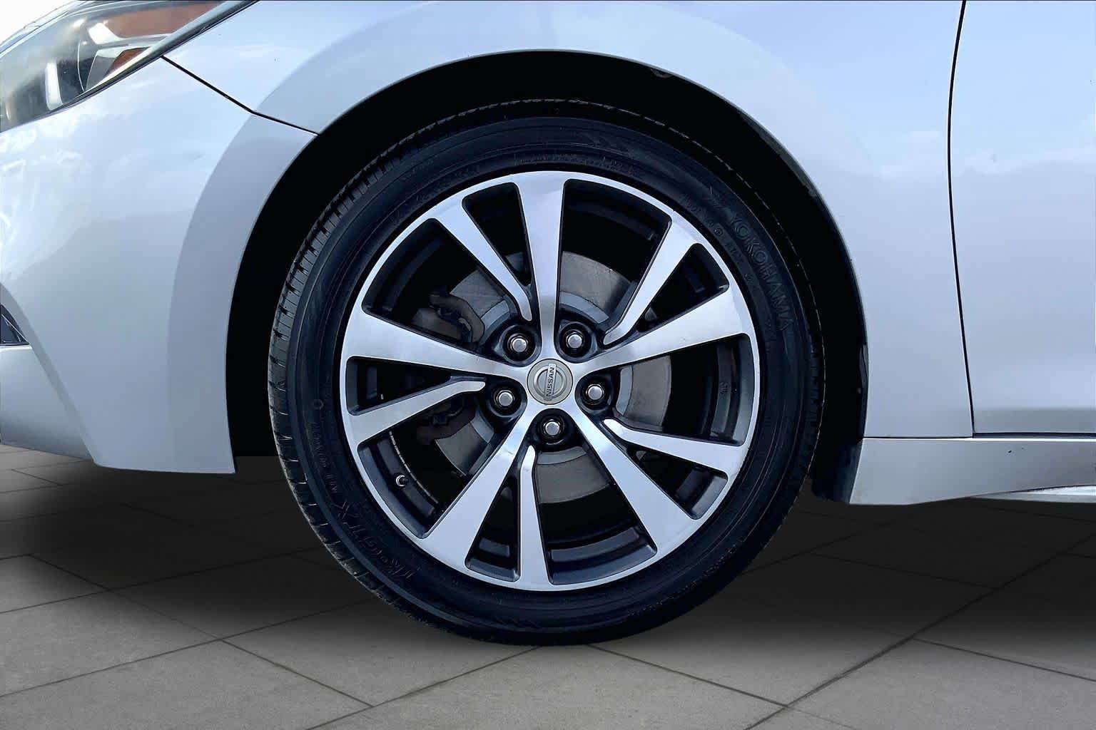 Used 2016 Nissan Maxima 3.5 S FWD image 7