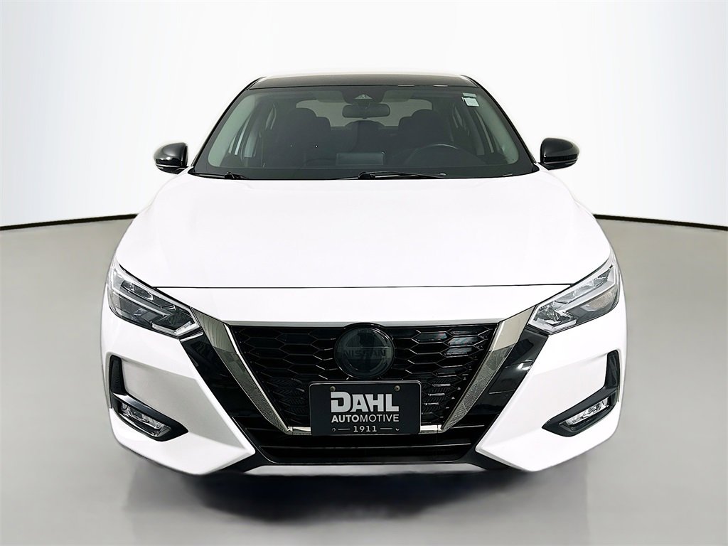 Used 2022 Nissan Sentra SR w/ Trunk Package image 6