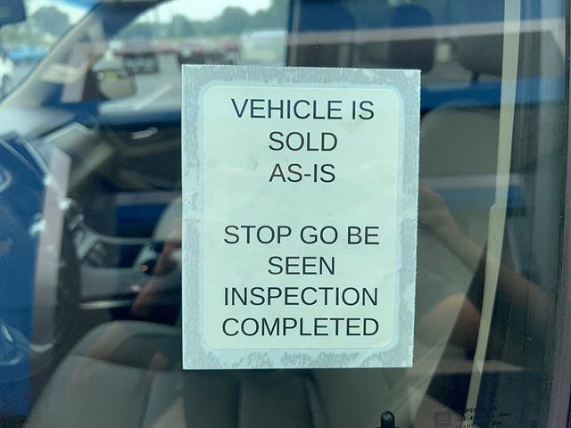 Used 2017 Chevrolet Tahoe LT w/ Luxury Package AWD/4WD image 2