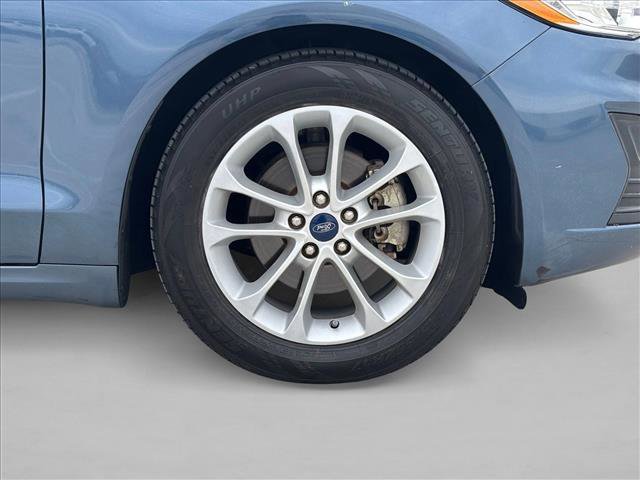Used 2019 Ford Fusion SE image 24