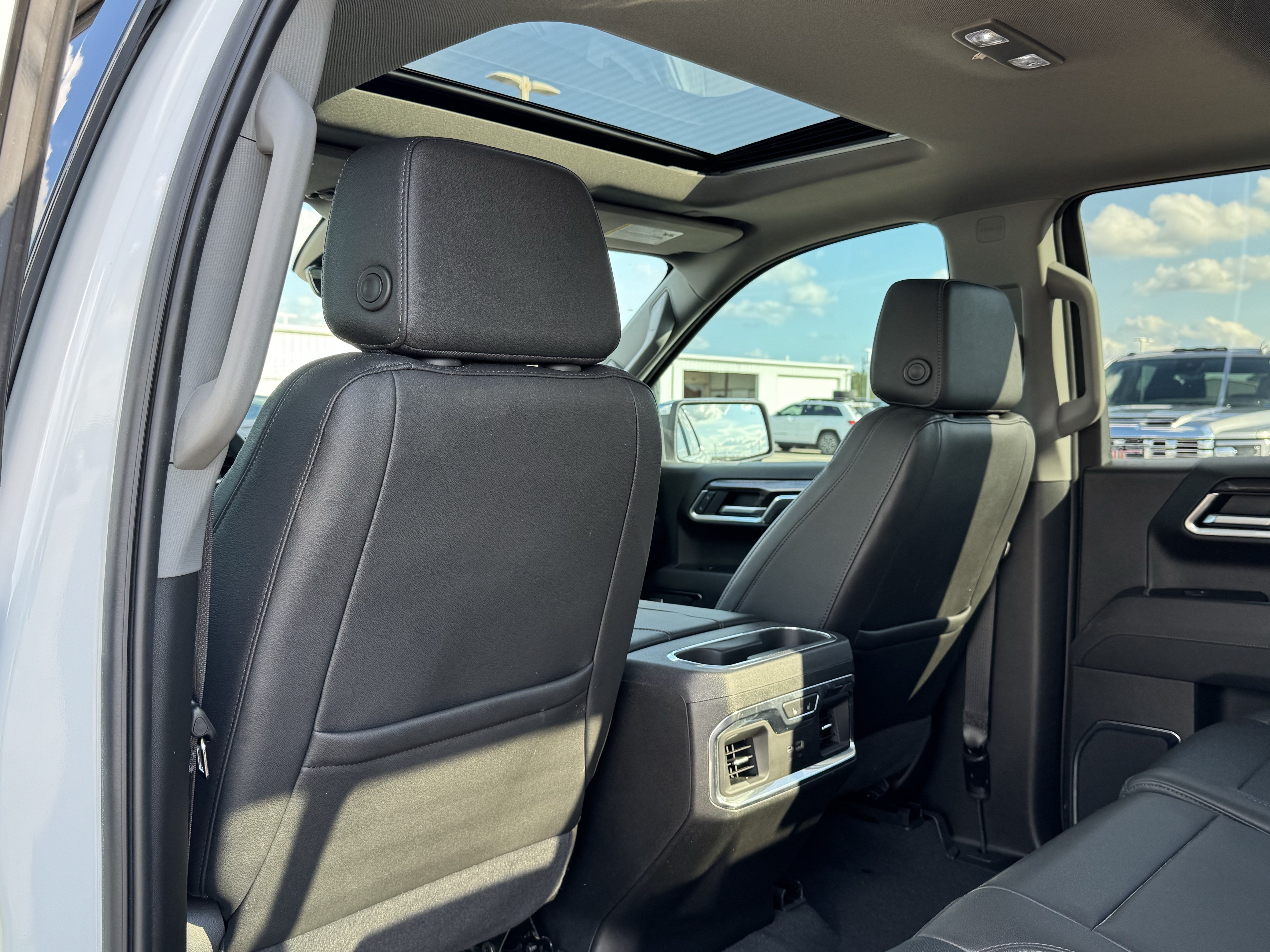 Used 2024 Chevrolet Silverado 1500 LTZ w/ LTZ Premium Texas Edition RWD image 22