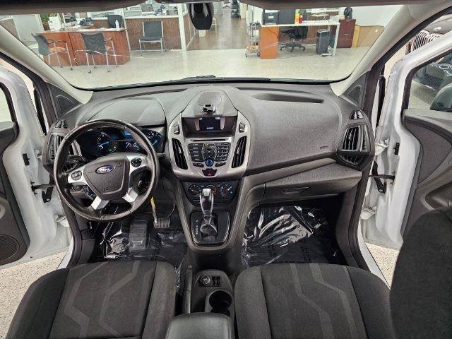 Used 2017 Ford Transit Connect XLT FWD image 8