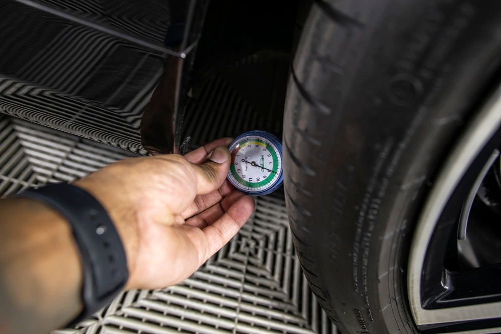 Used 2023 BMW 740i RWD image 42