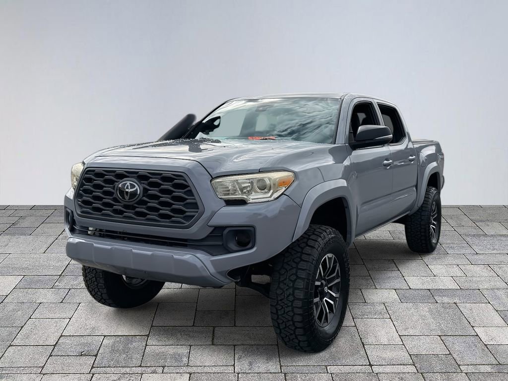 Used 2021 Toyota Tacoma TRD Off-Road image 3