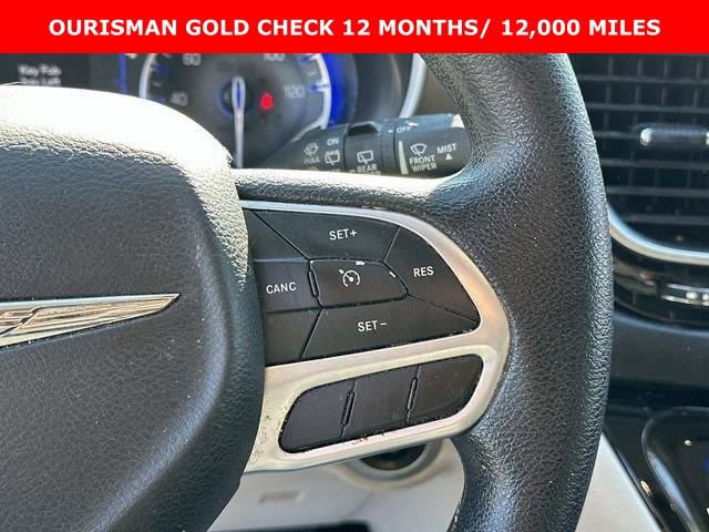 Used 2019 Chrysler Pacifica Touring Plus image 26