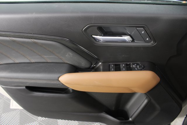 New 2026 GMC Canyon AT4 image 13