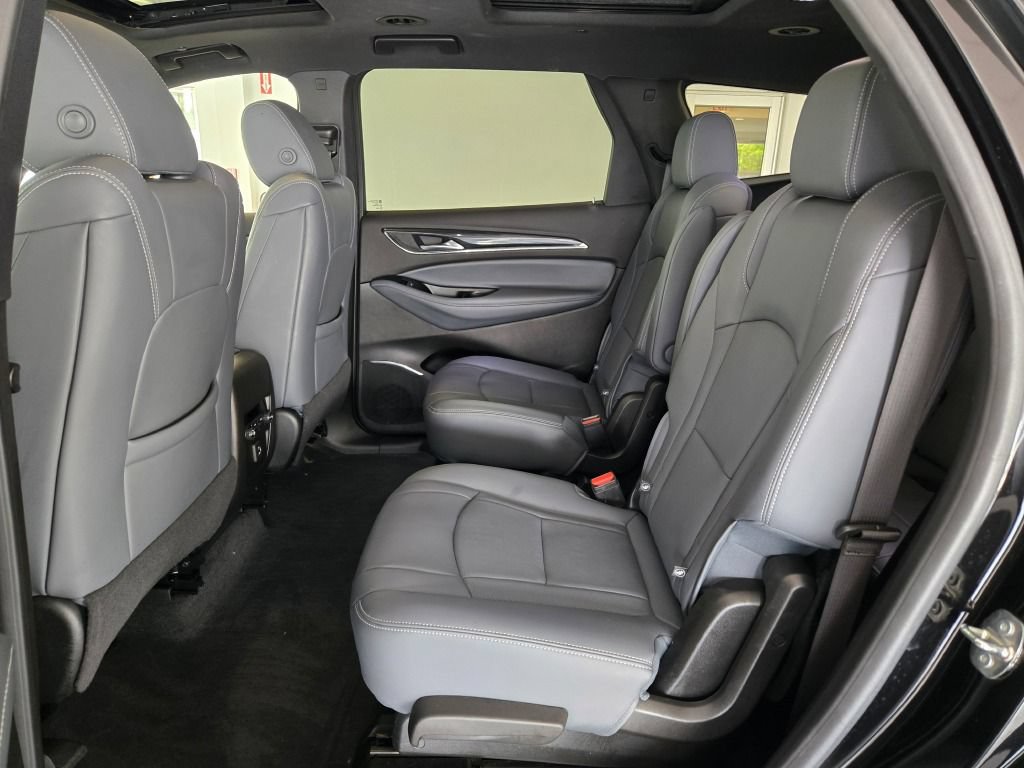 Certified 2023 Buick Enclave Essence w/ Experience Buick Package AWD/4WD image 18