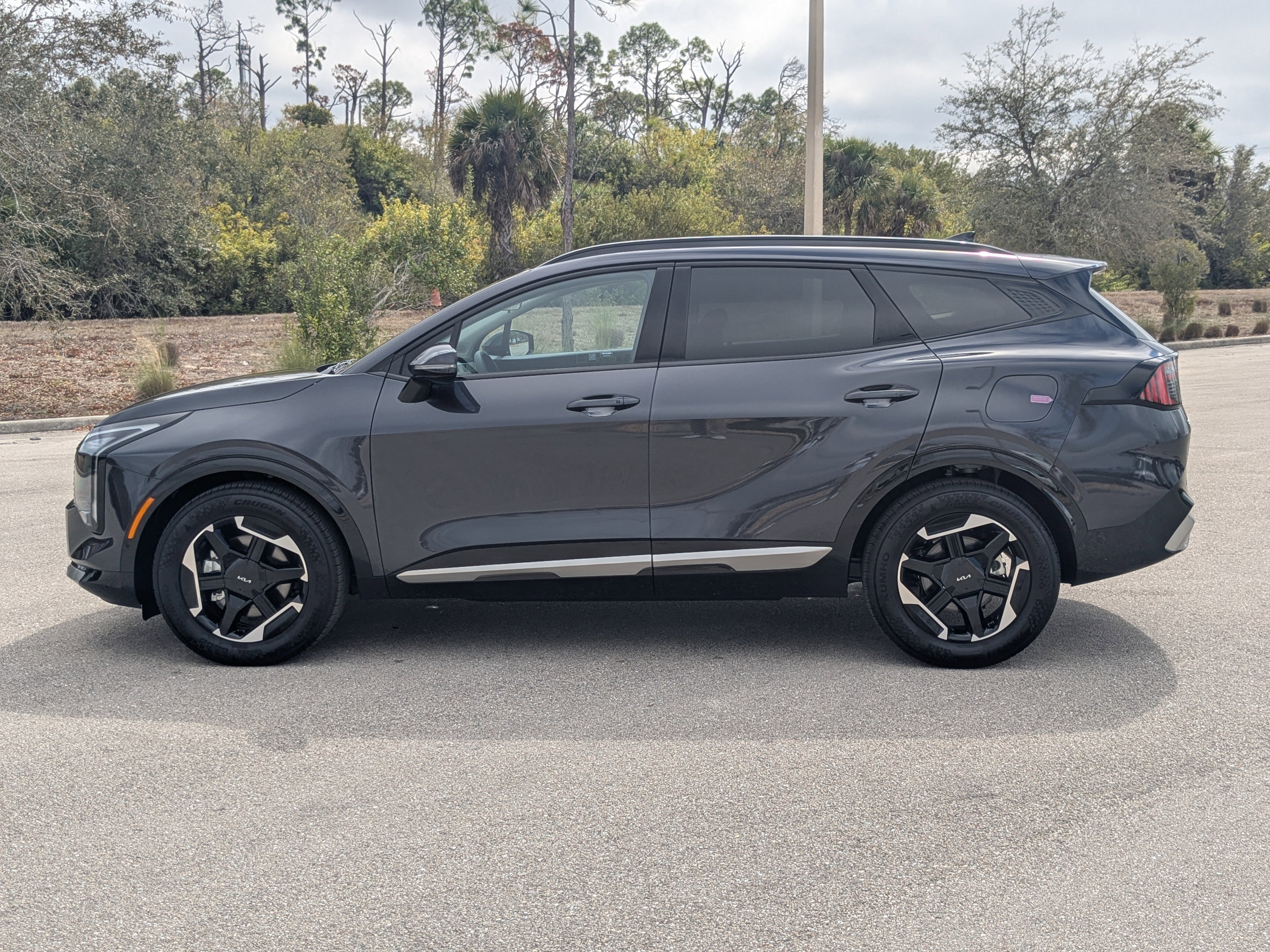 Certified 2026 Kia Sportage SX image 8