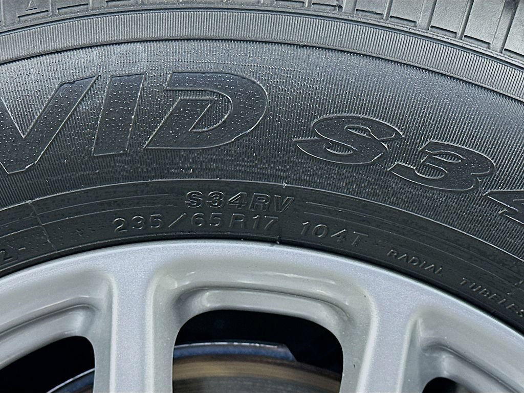 Used 2023 Chrysler Pacifica Touring-L FWD image 31