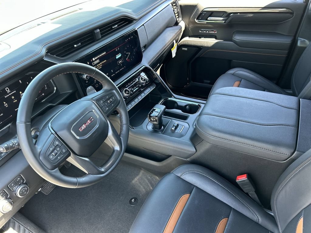 Used 2026 GMC Sierra 1500 AT4 w/ Technology Package AWD/4WD image 10