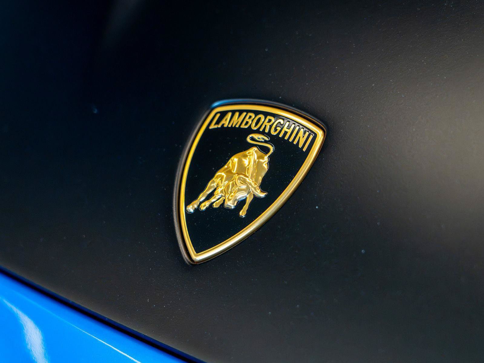 Used 2024 Lamborghini Huracan STO RWD image 28