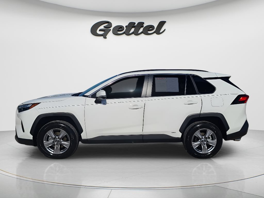 Certified 2025 Toyota RAV4 XLE AWD/4WD image 8