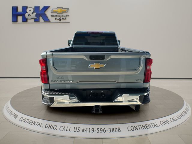 Used 2024 Chevrolet Silverado 3500 LTZ w/ LTZ Plus Package AWD/4WD image 5