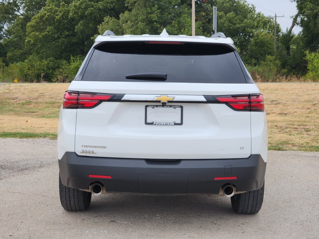 Used 2023 Chevrolet Traverse LT FWD image 6