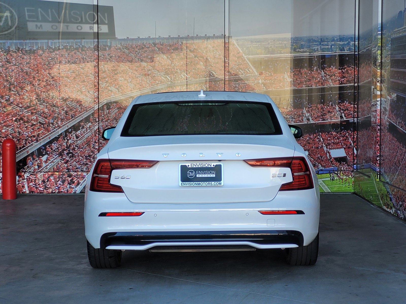 Used 2024 Volvo S60 B5 Core image 7